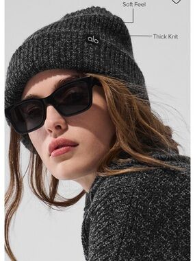 ALO Yoga Women's hat Marl Beanie - Black Marl